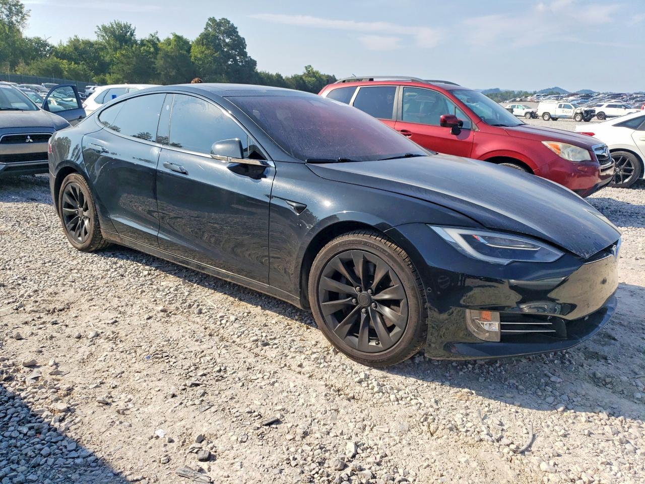 5YJSA1E22HF191469 2017 TESLA MODEL S photo no. 4