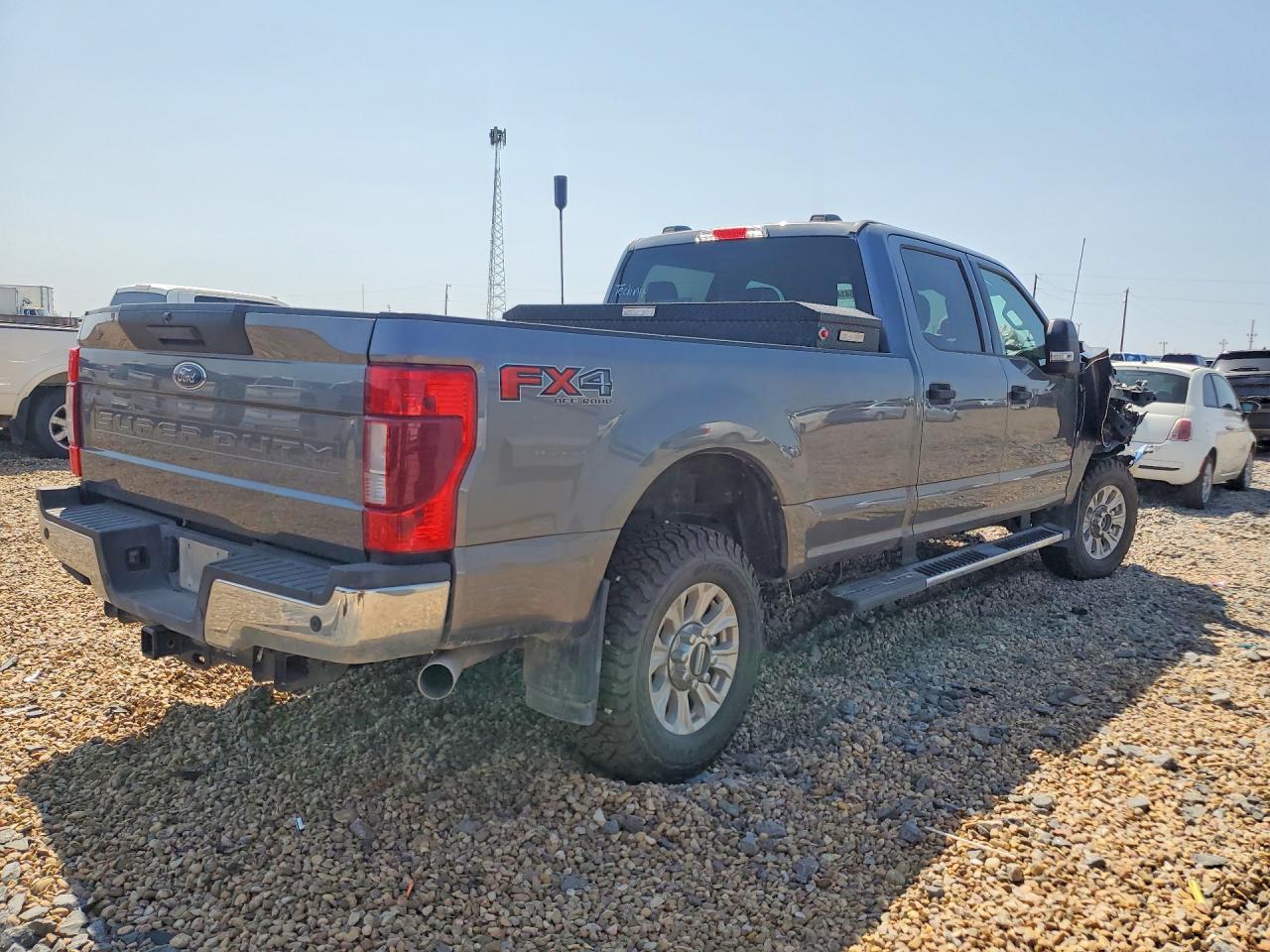 2022 FORD F250 SUPER DUTY — Фото 3 из 12