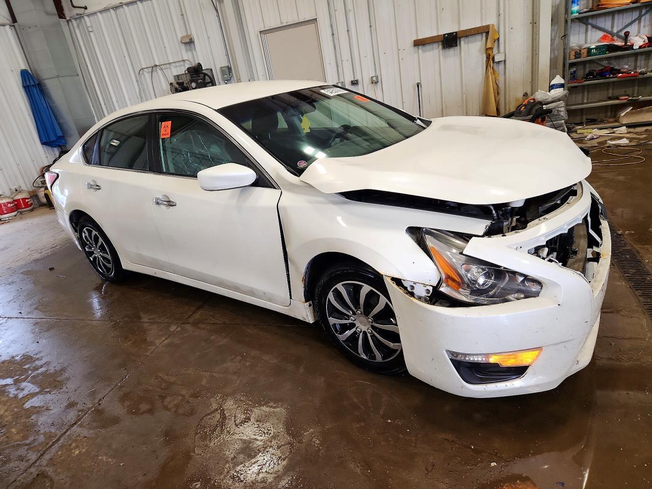 2014 NISSAN ALTIMA 2.5 S — Фото 4 из 12