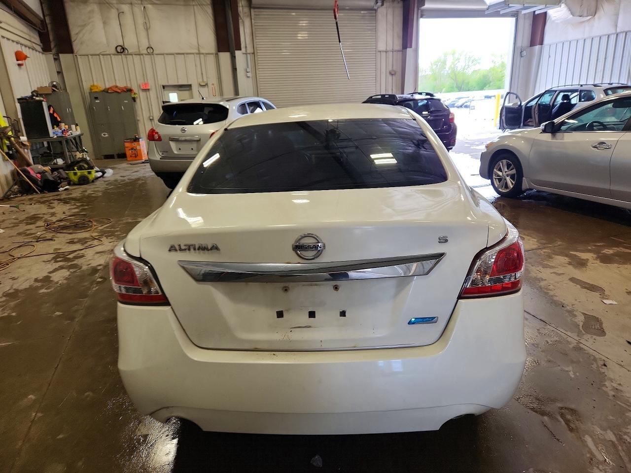 2014 NISSAN ALTIMA 2.5 S — Фото 6 из 12