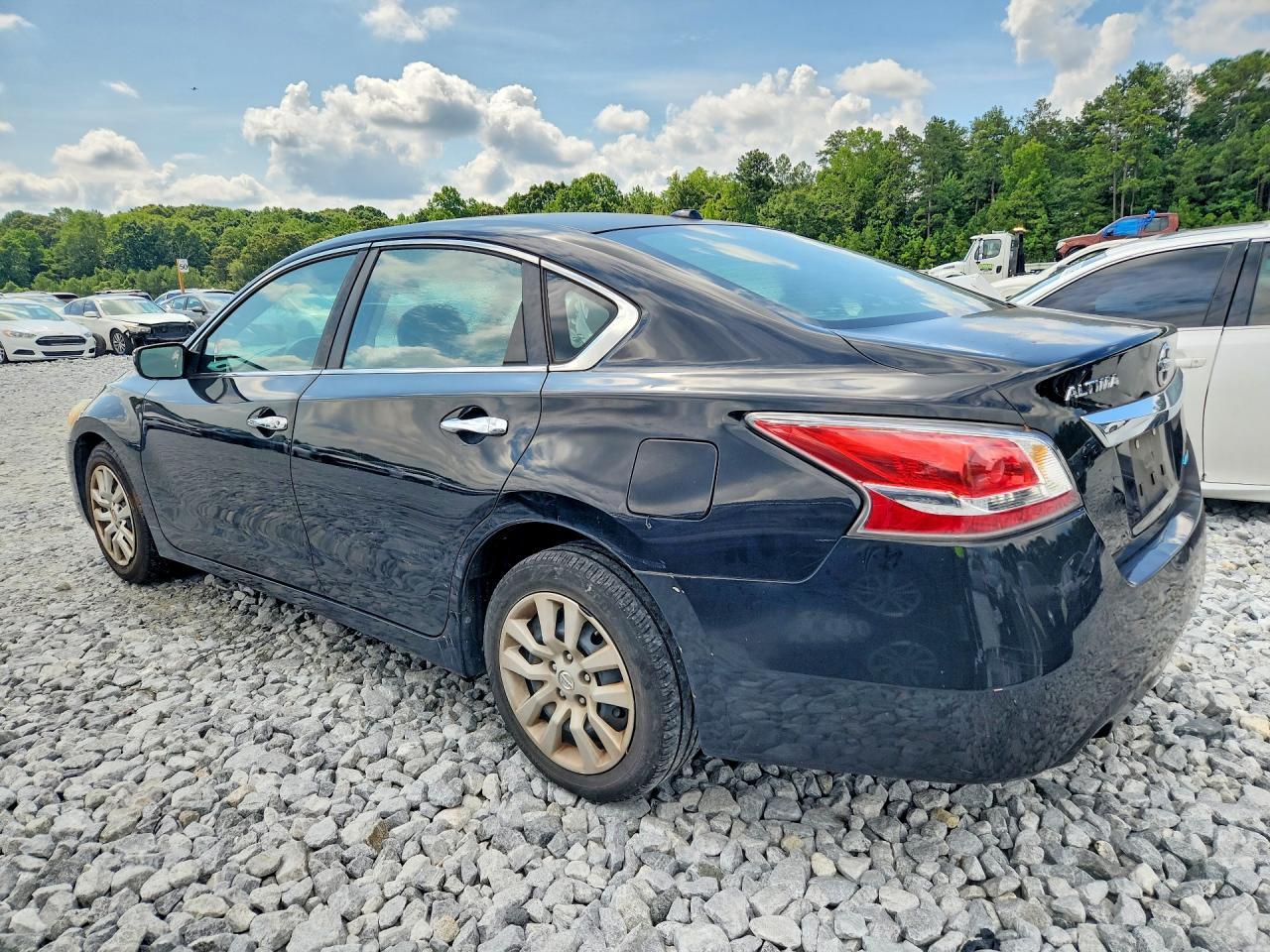 2014 NISSAN ALTIMA 2.5 S — Фото 2 из 12