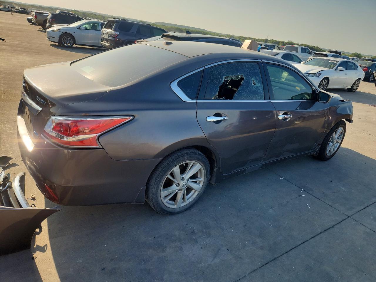 2014 NISSAN ALTIMA 2.5 SV — Фото 3 из 13