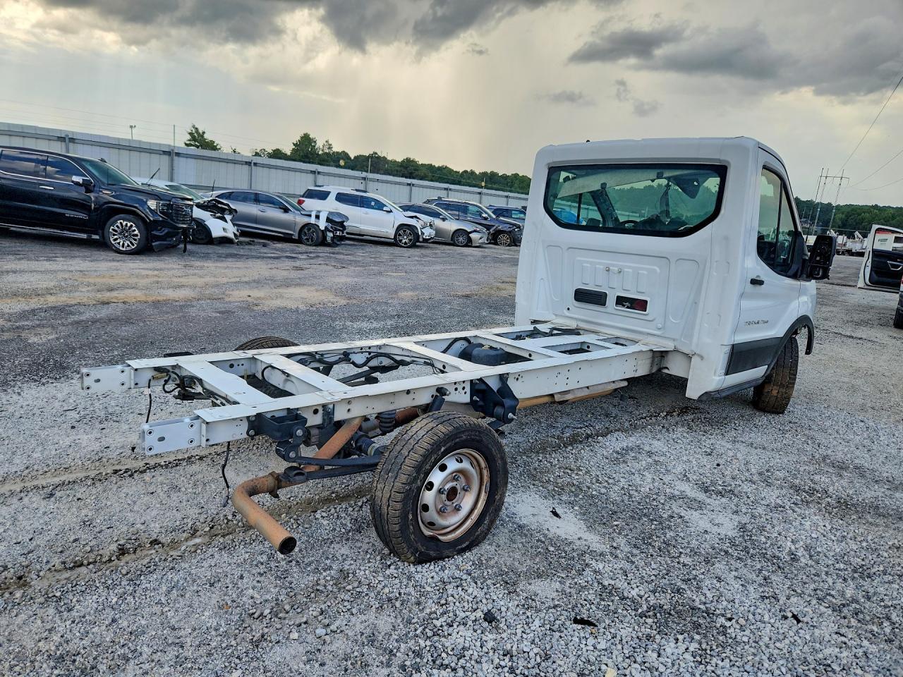 2022 FORD TRANSIT T-350 — Фото 3 из 13