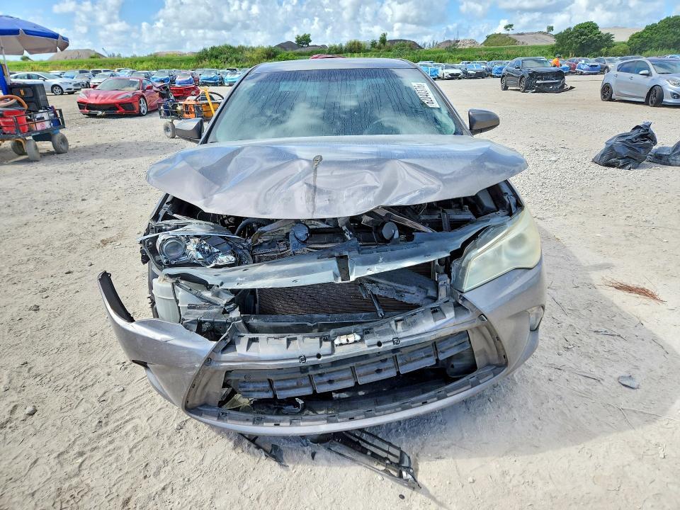 4T1BF1FK5HU281900 2017 TOYOTA CAMRY photo no. 5