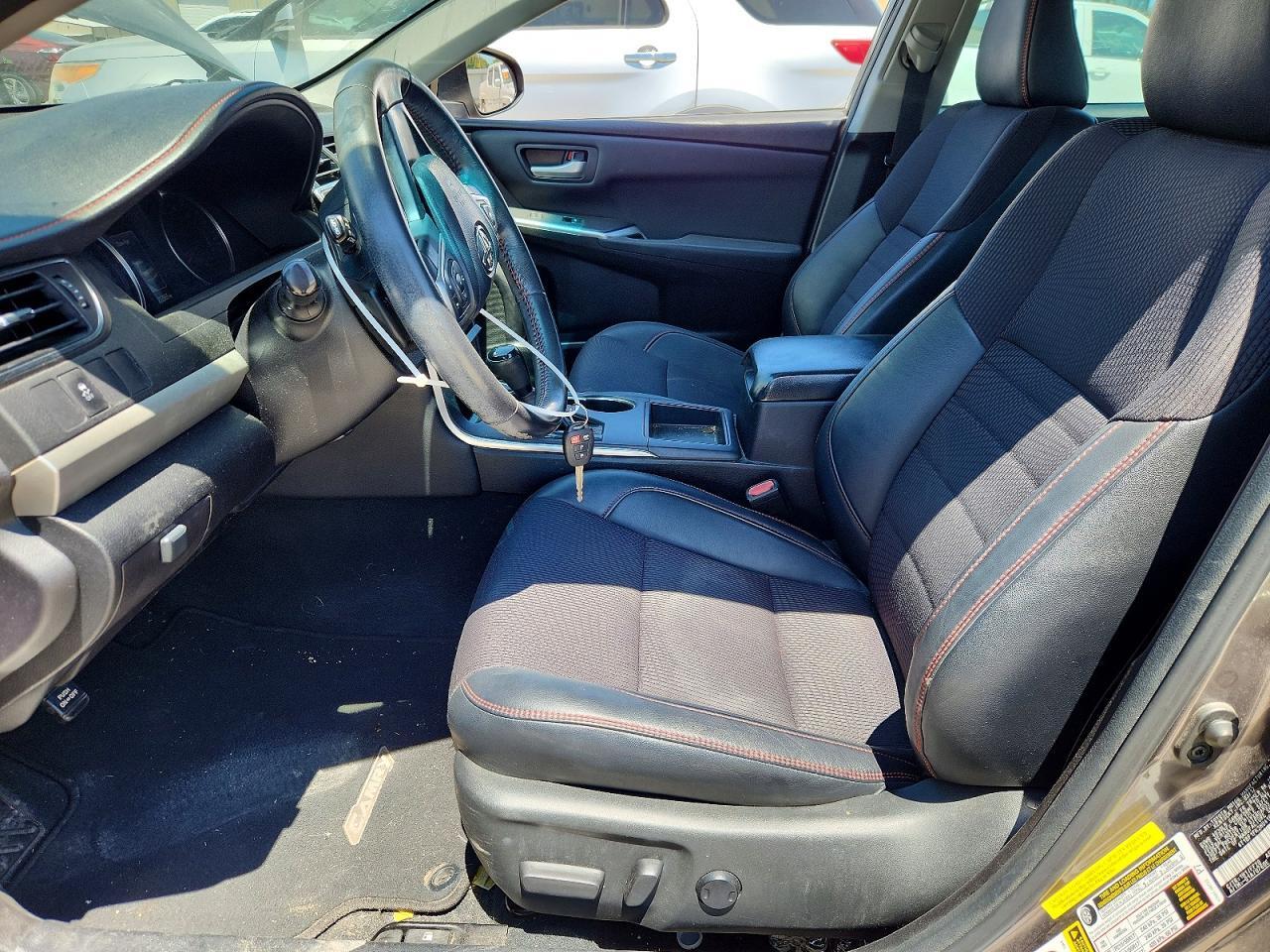 2017 TOYOTA CAMRY SE — Фото 7 из 13