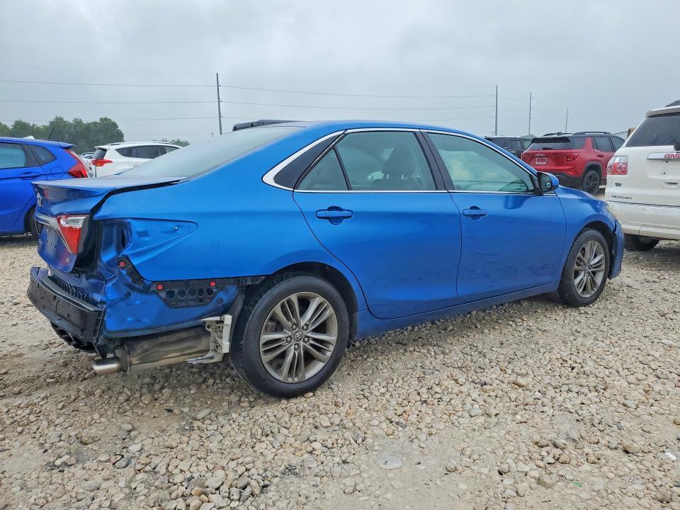 4T1BF1FK8HU629401 2017 TOYOTA CAMRY photo no. 3