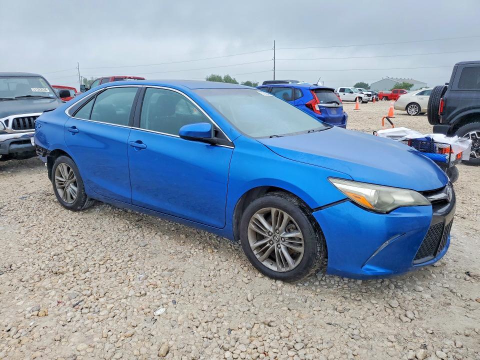 4T1BF1FK8HU629401 2017 TOYOTA CAMRY photo no. 4