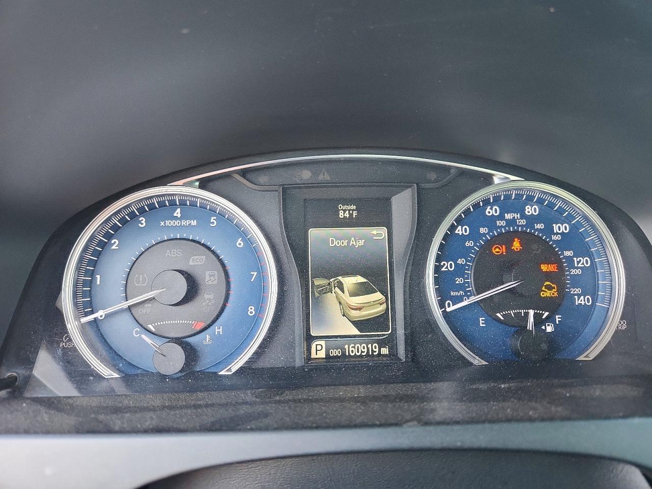 4T1BF1FK1HU765823 2017 TOYOTA CAMRY photo no. 9