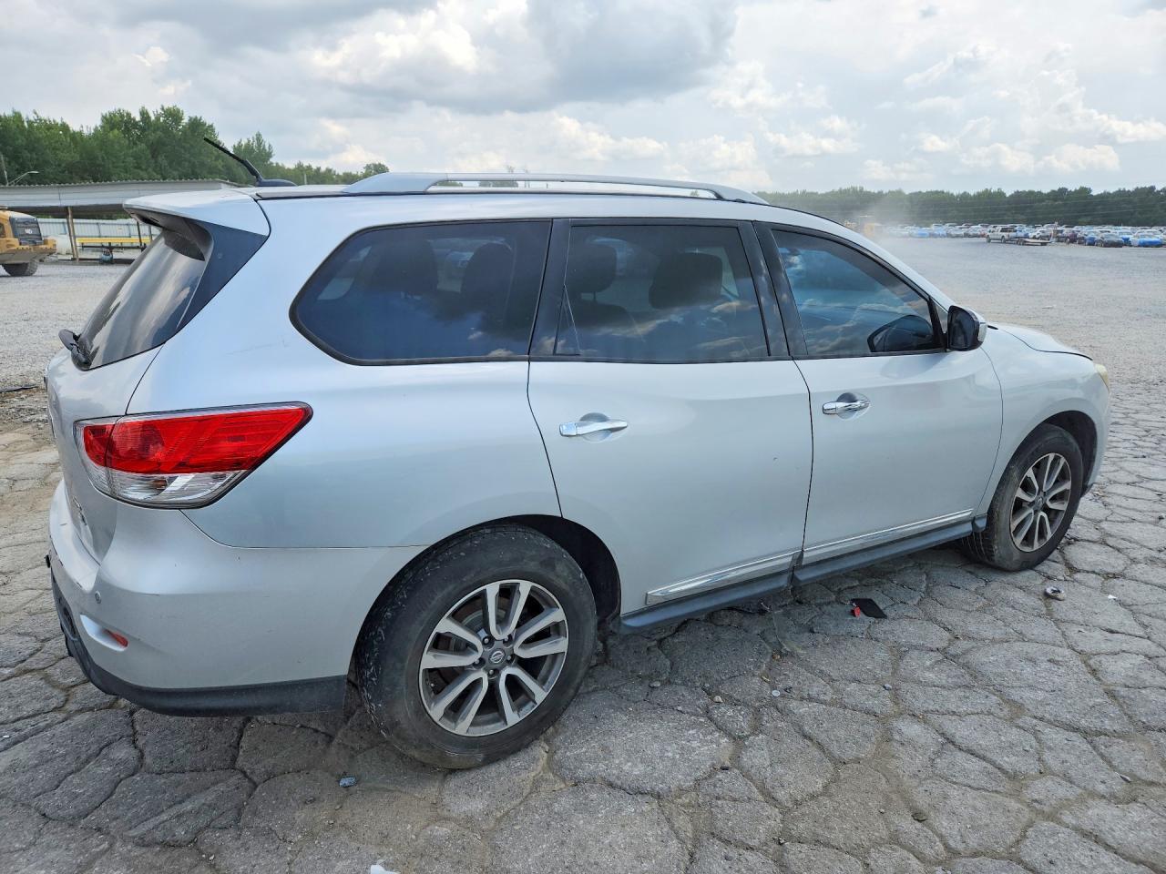 2014 NISSAN PATHFINDER SL — Фото 3 из 13
