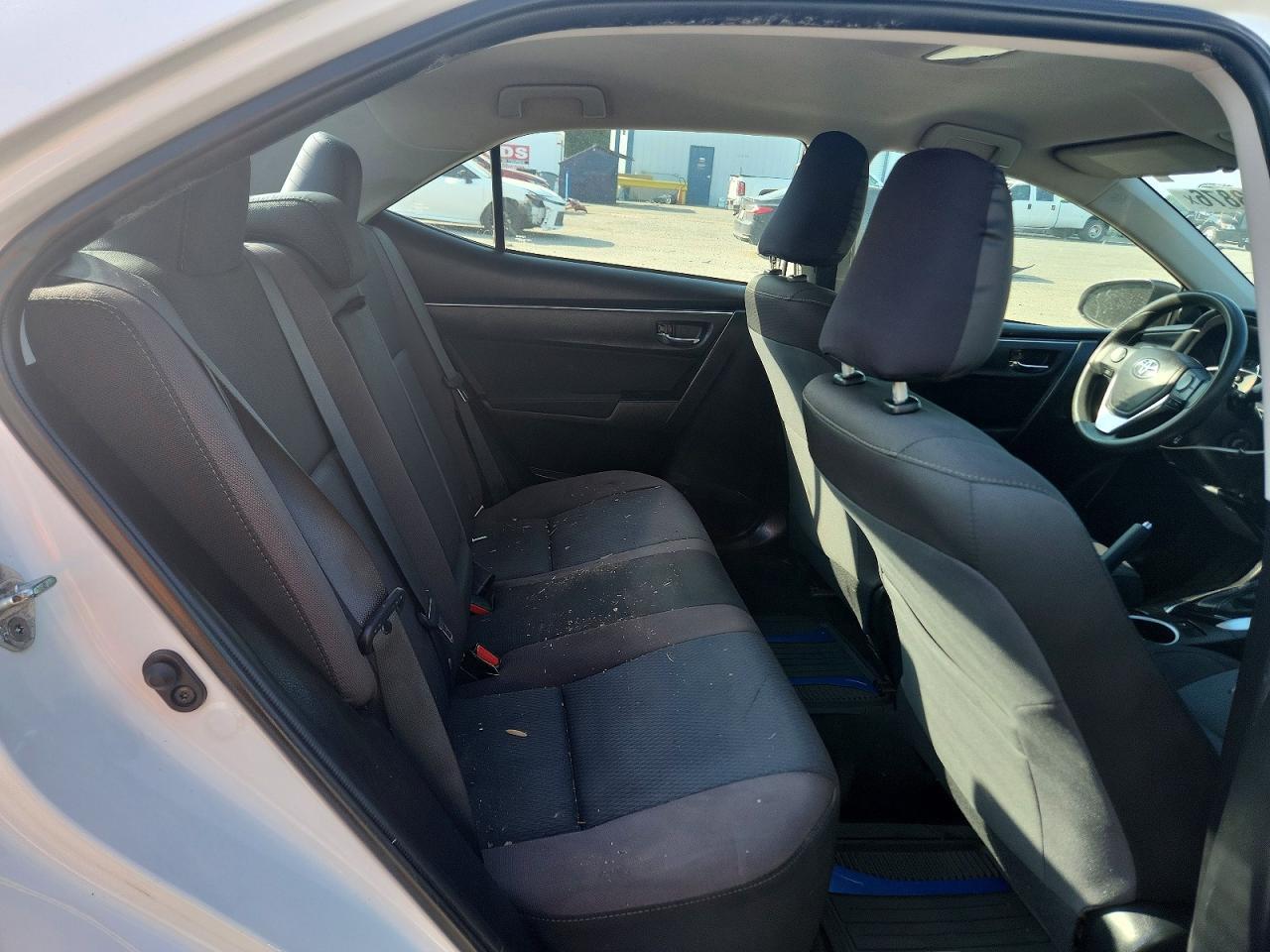 2017 TOYOTA COROLLA — Фото 10 из 13