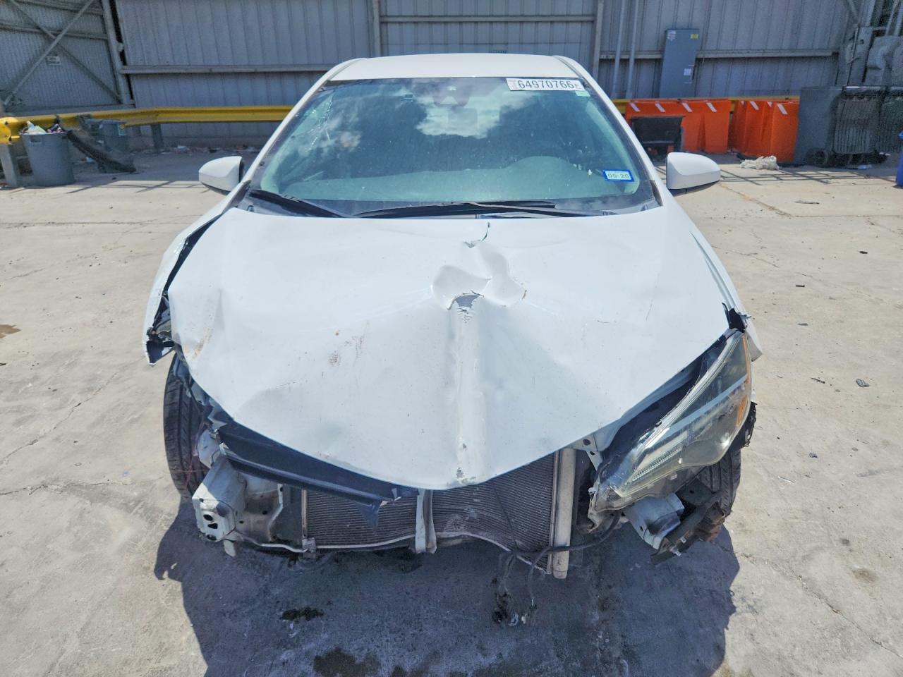 2017 TOYOTA COROLLA LE — Фото 5 из 13