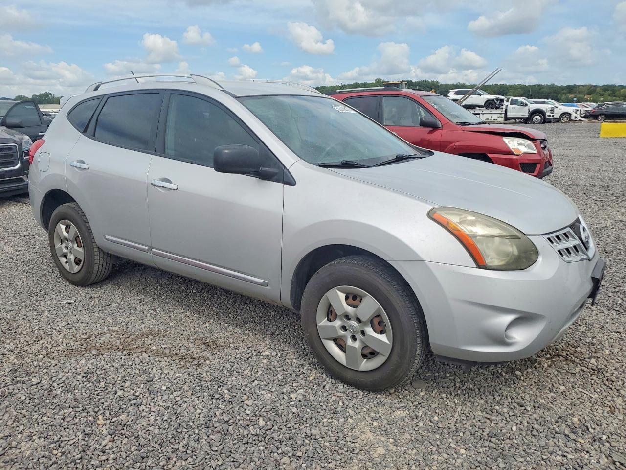 2014 NISSAN ROGUE SELECT S — Фото 4 из 13