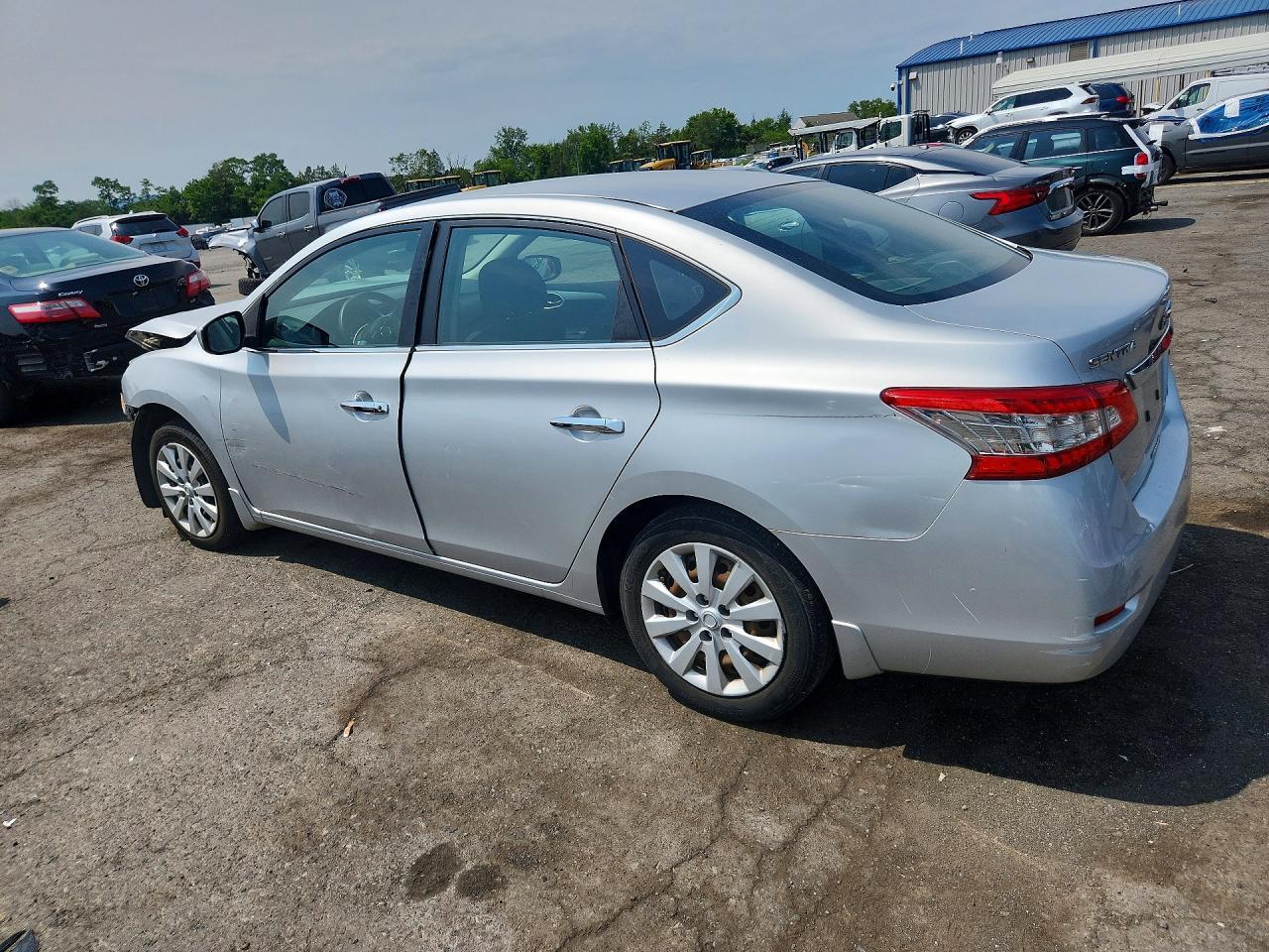 2014 NISSAN SENTRA SV — Фото 2 из 13