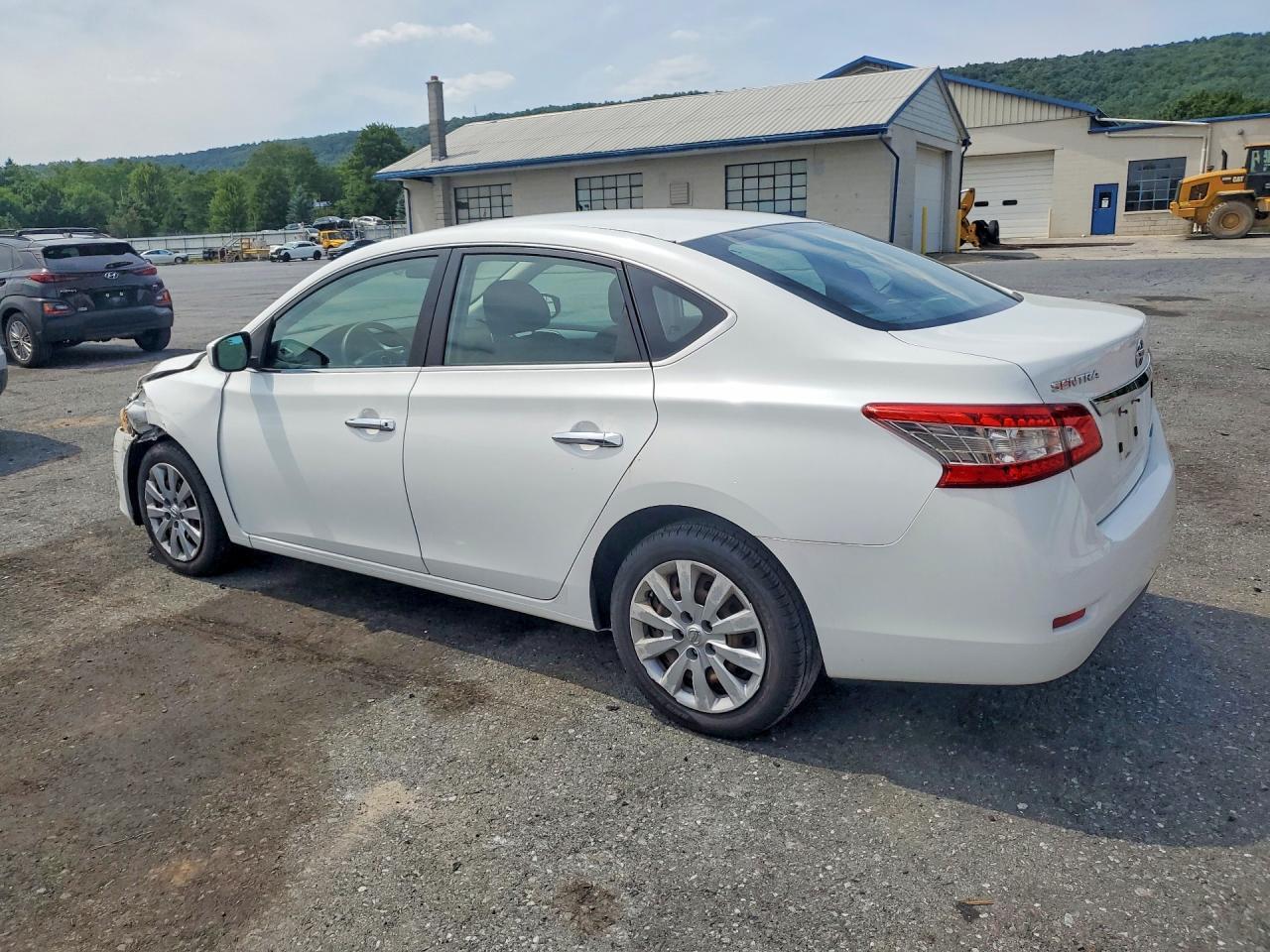 2014 NISSAN SENTRA SV — Фото 2 из 12