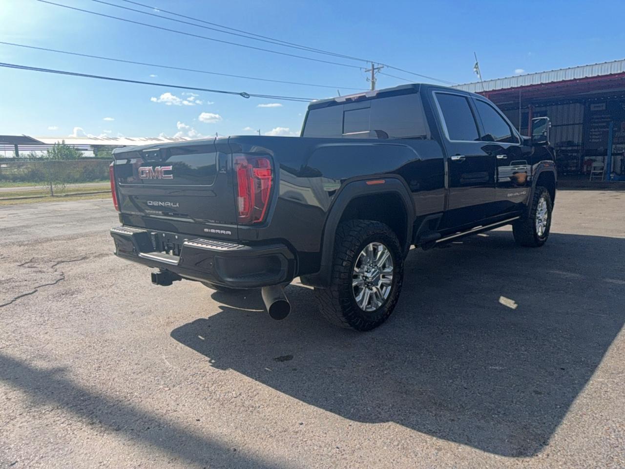 2022 GMC SIERRA K2500 DENALI — Фото 4 из 10