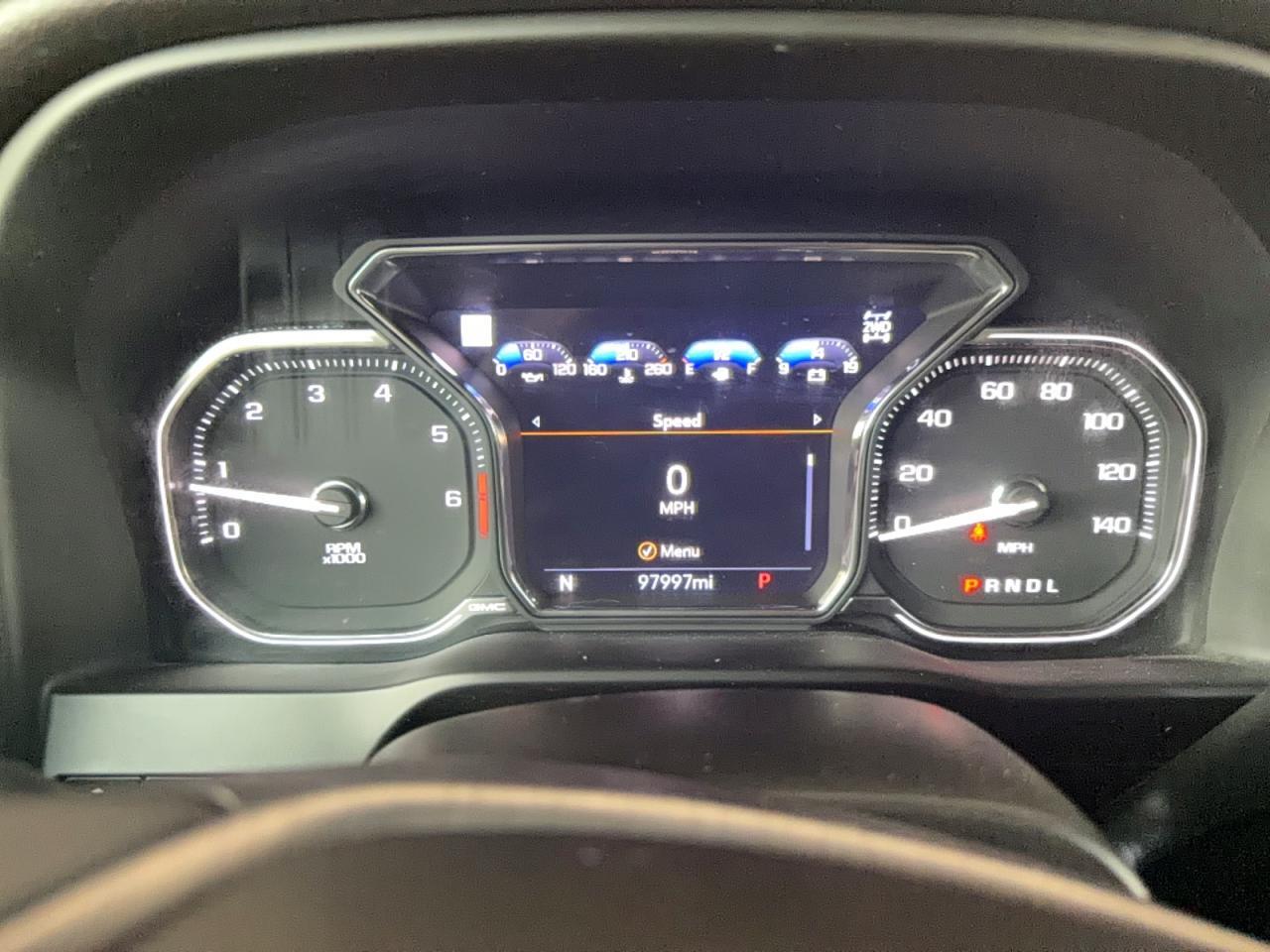 2022 GMC SIERRA K2500 DENALI — Фото 8 из 10