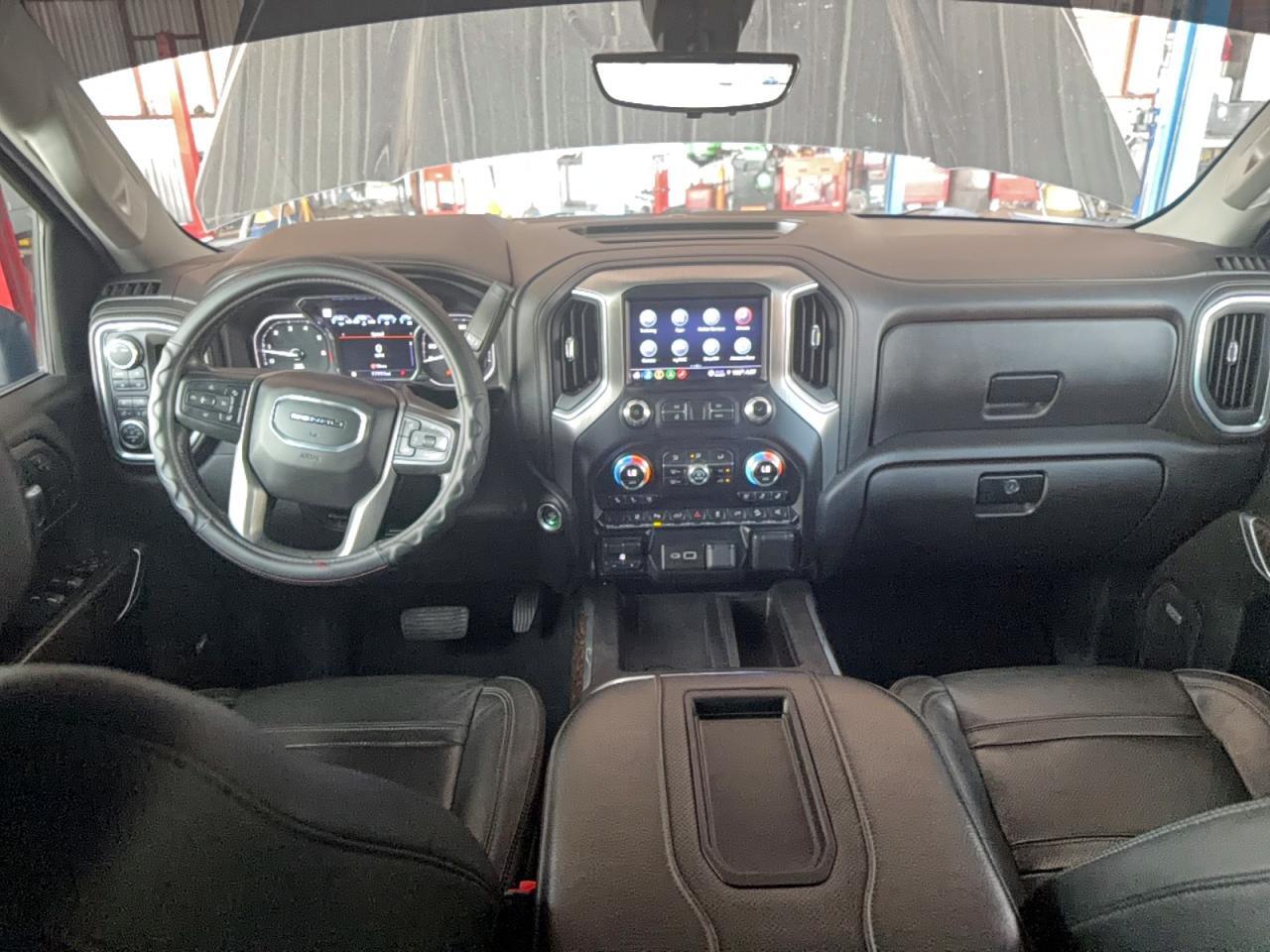 2022 GMC SIERRA K2500 DENALI — Фото 9 из 10