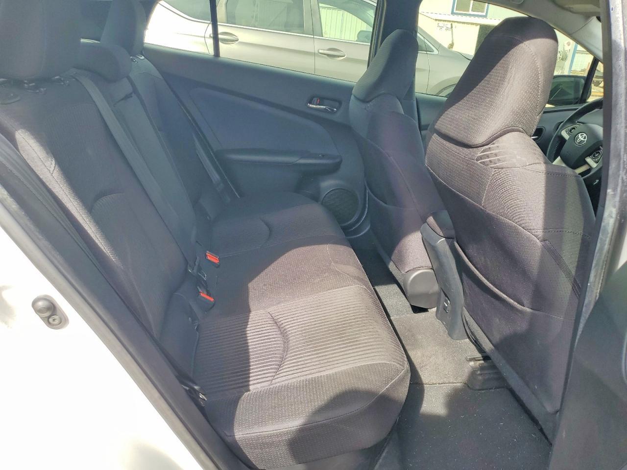 JTDKARFU5H3536571 2017 TOYOTA PRIUS photo no. 10