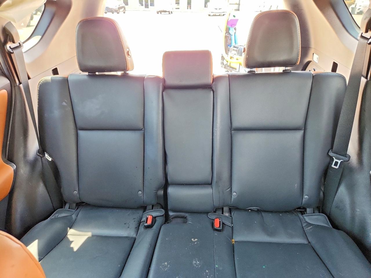2017 TOYOTA RAV4 SE — Фото 10 из 13