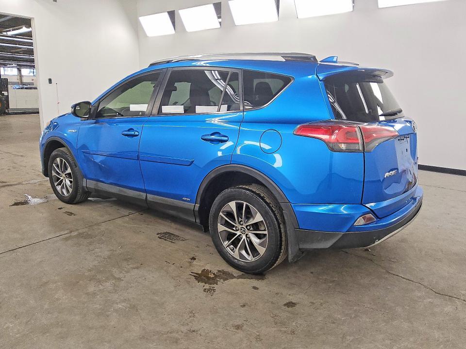 2017 TOYOTA RAV4 HYBRID XLE — Фото 2 из 12