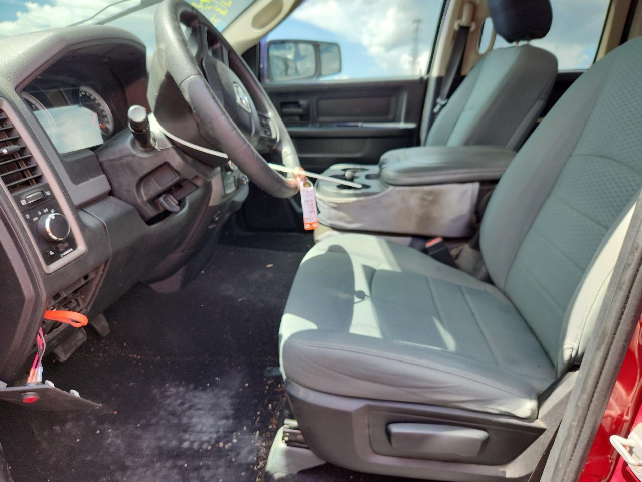 2014 RAM 1500 ST — Фото 7 из 12
