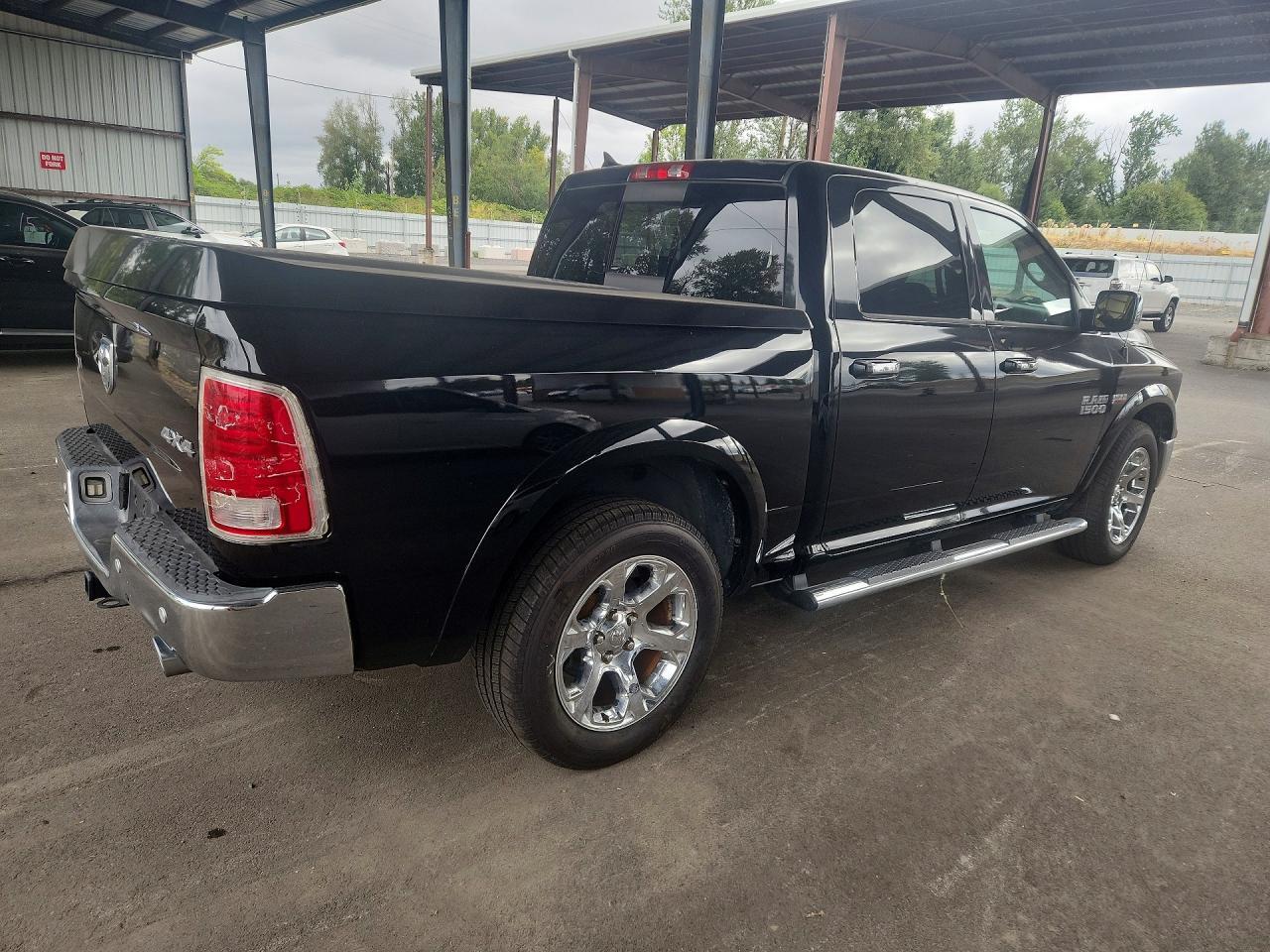 2014 RAM 1500 LARAMIE — Фото 3 из 12