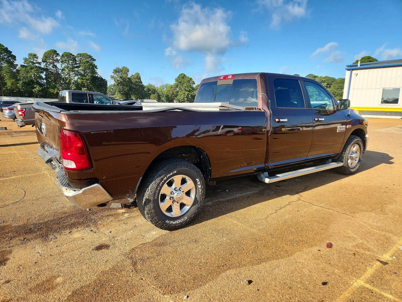 2014 RAM 2500 SLT — Фото 3 из 12