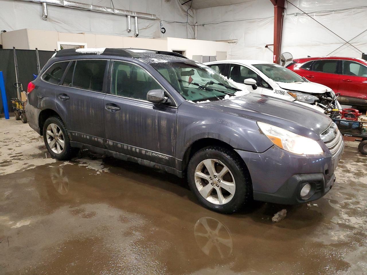 4S4BRBCC1E3207675 2014 SUBARU OUTBACK photo no. 4