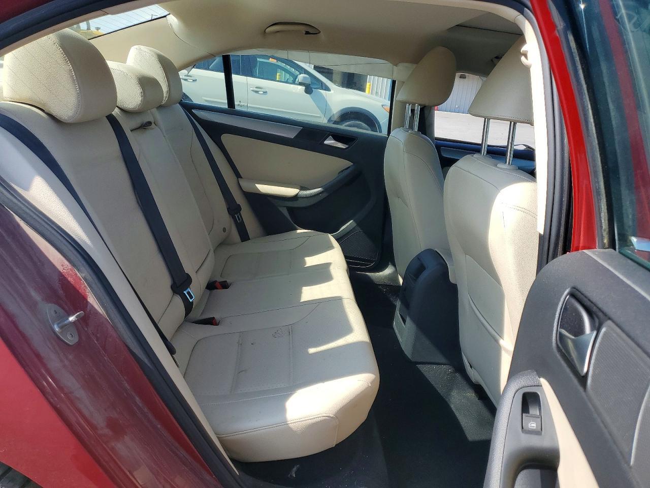 3VWDB7AJ6HM206666 2017 VOLKSWAGEN JETTA photo no. 10