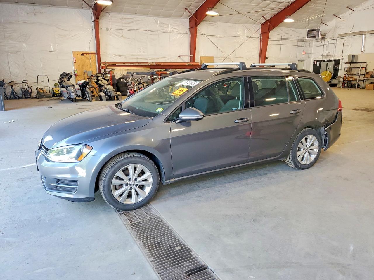 2017 VOLKSWAGEN GOLF SPORTWAGEN 3VW017AU8HM512716