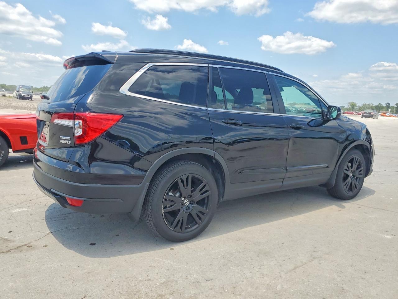 2022 HONDA PILOT SE — Фото 3 из 12