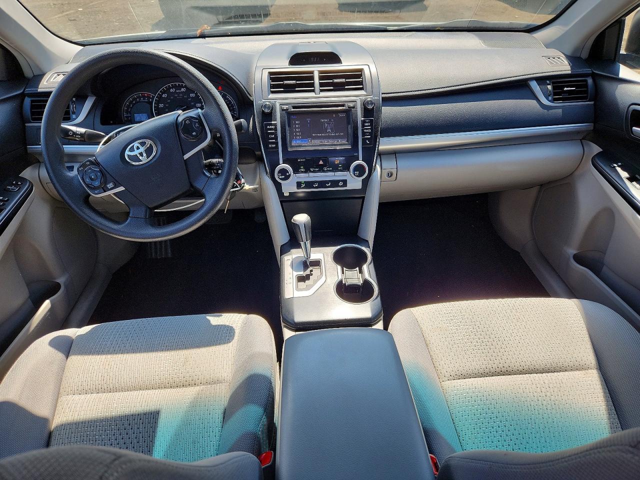 2014 TOYOTA CAMRY LE — Фото 8 из 12