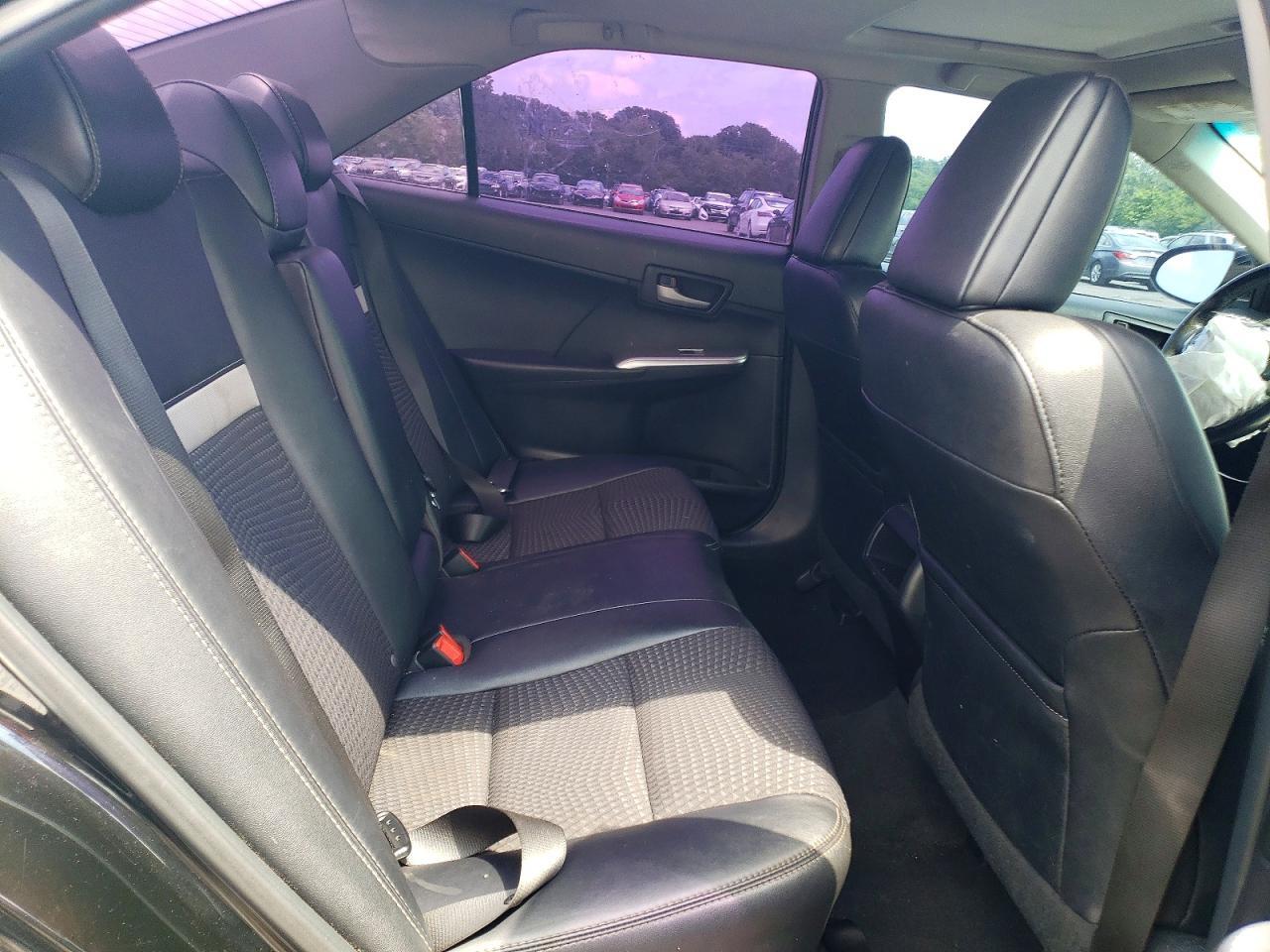 2014 TOYOTA CAMRY SE — Фото 10 из 12