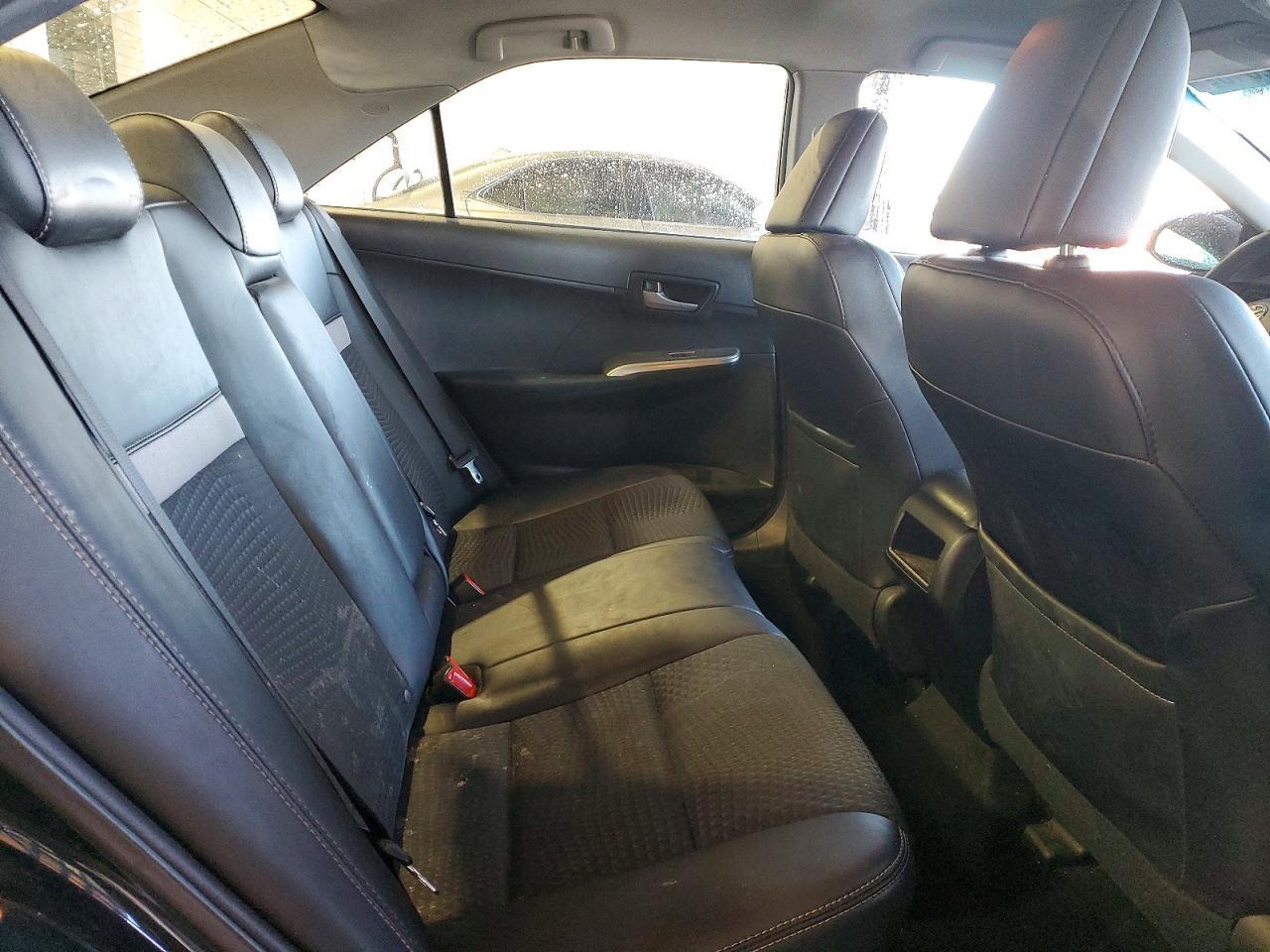 2014 TOYOTA CAMRY SE — Фото 10 из 12