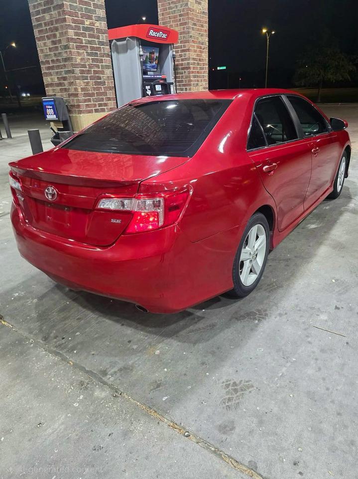 2014 TOYOTA CAMRY SE — Фото 4 из 10