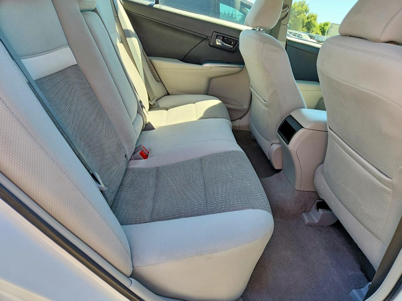 2014 TOYOTA CAMRY HYBRID — Фото 10 из 13