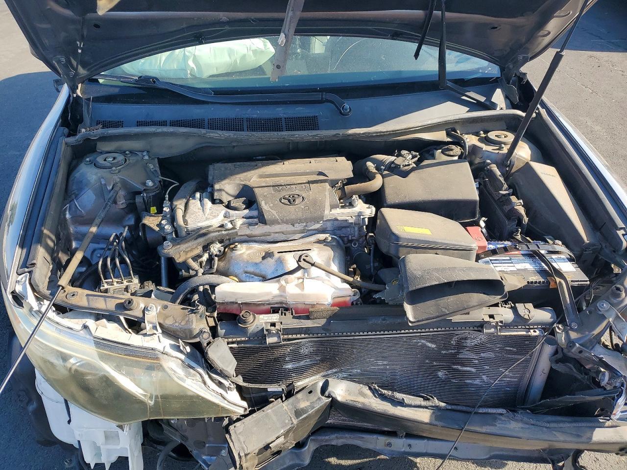 2014 TOYOTA CAMRY SE — Фото 11 из 13