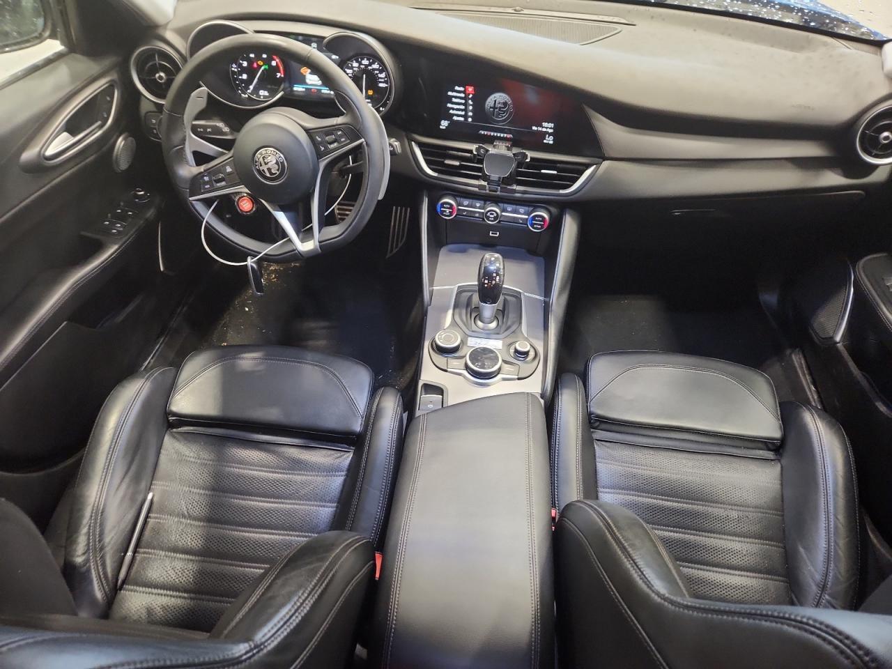 2018 ALFA ROMEO GIULIA TI Q4 — Фото 8 из 12
