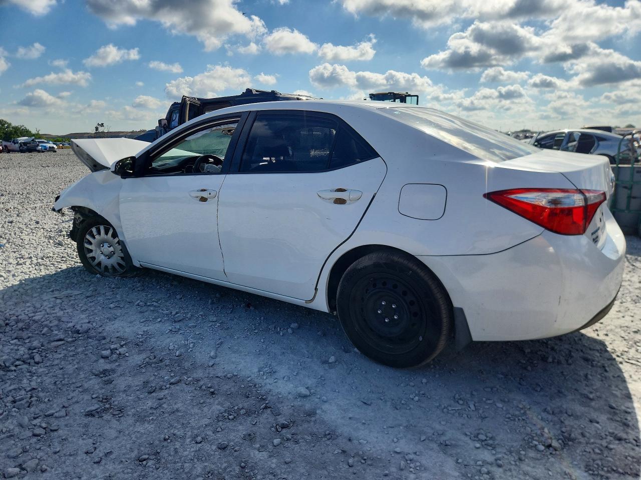 2014 TOYOTA COROLLA LE — Фото 2 из 12