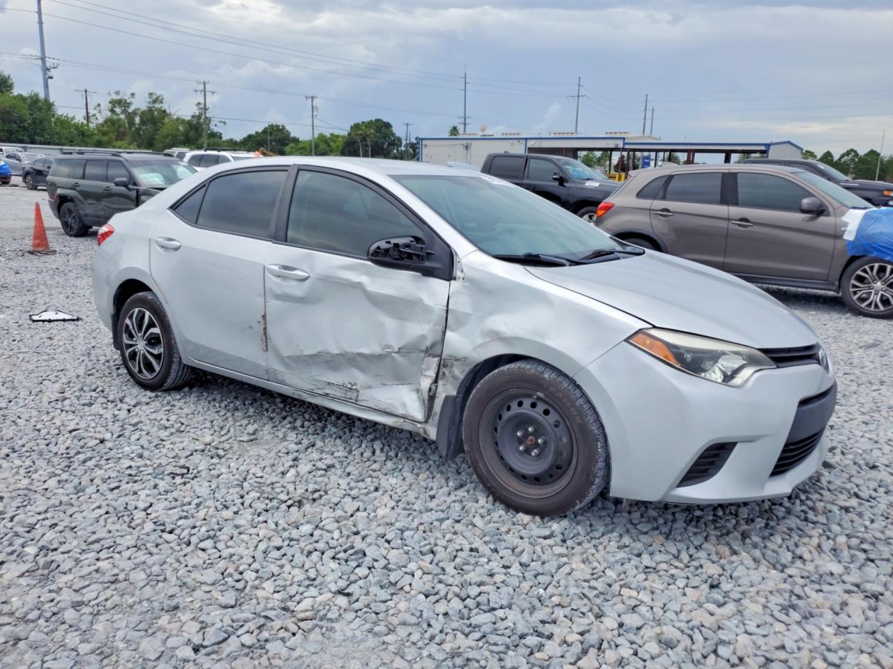 2014 TOYOTA COROLLA LE — Фото 4 из 12
