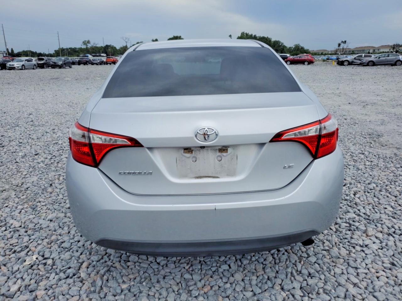 2014 TOYOTA COROLLA LE — Фото 6 из 12