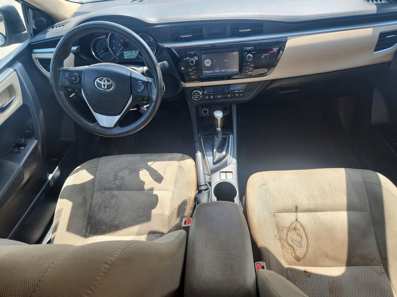2014 TOYOTA COROLLA LE — Фото 8 из 12