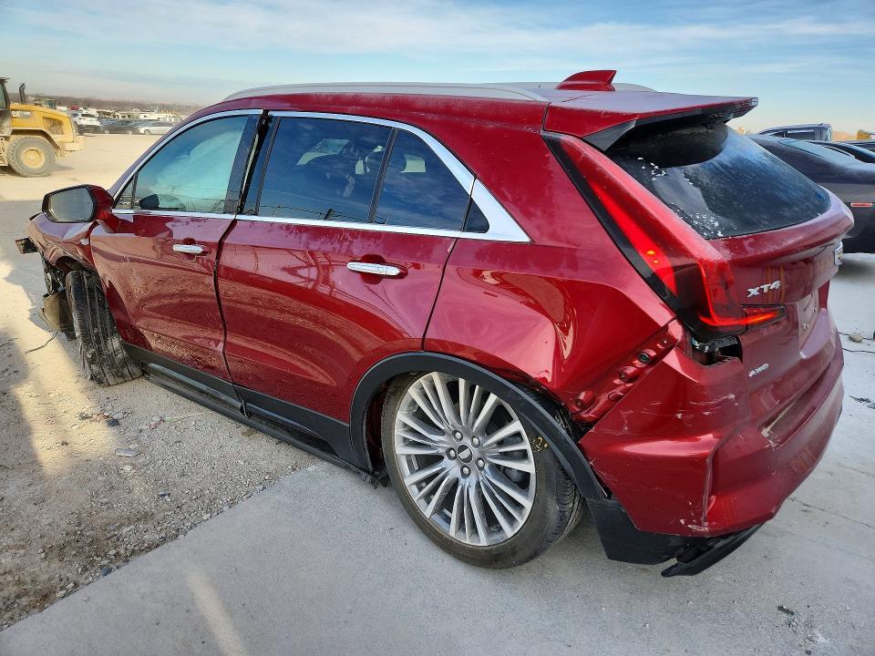 2024 CADILLAC XT4 PREMIUM LUXURY — Фото 2 из 12