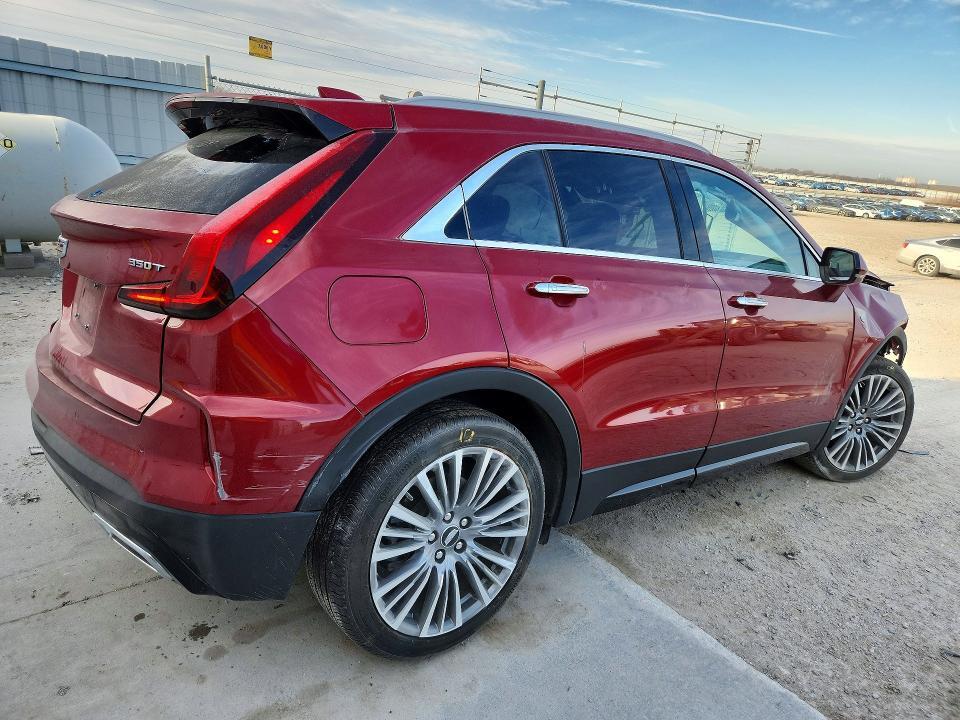 2024 CADILLAC XT4 PREMIUM LUXURY — Фото 3 из 12