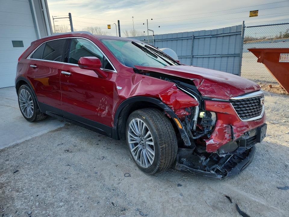 2024 CADILLAC XT4 PREMIUM LUXURY — Фото 4 из 12