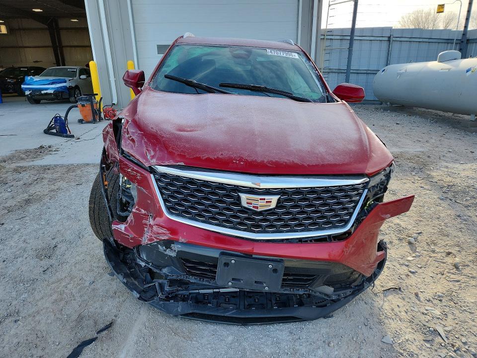2024 CADILLAC XT4 PREMIUM LUXURY — Фото 5 из 12