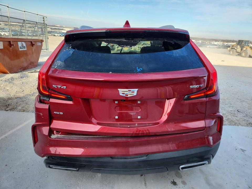 2024 CADILLAC XT4 PREMIUM LUXURY — Фото 6 из 12