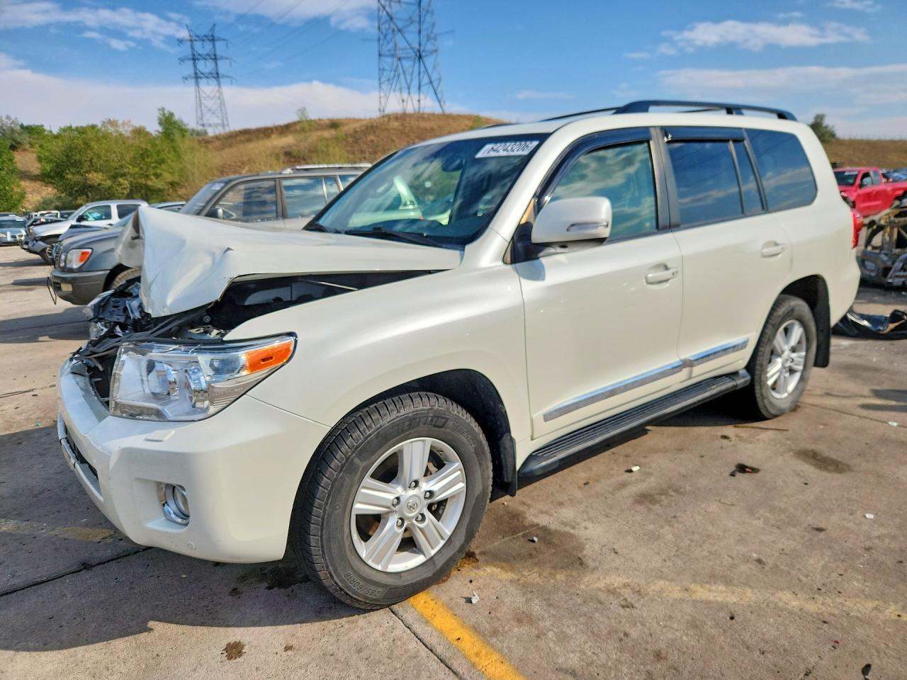 2014 TOYOTA LAND CRUISER JTMHY7AJ5E4025679