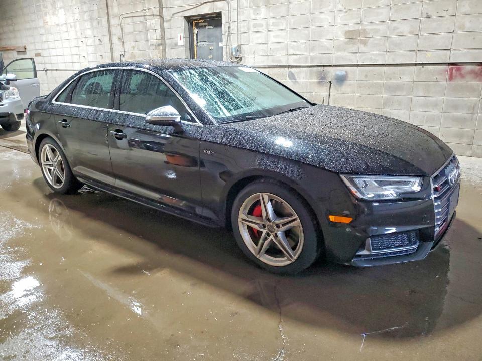 WAUB4AF41JA097053 2018 AUDI S4 photo no. 4