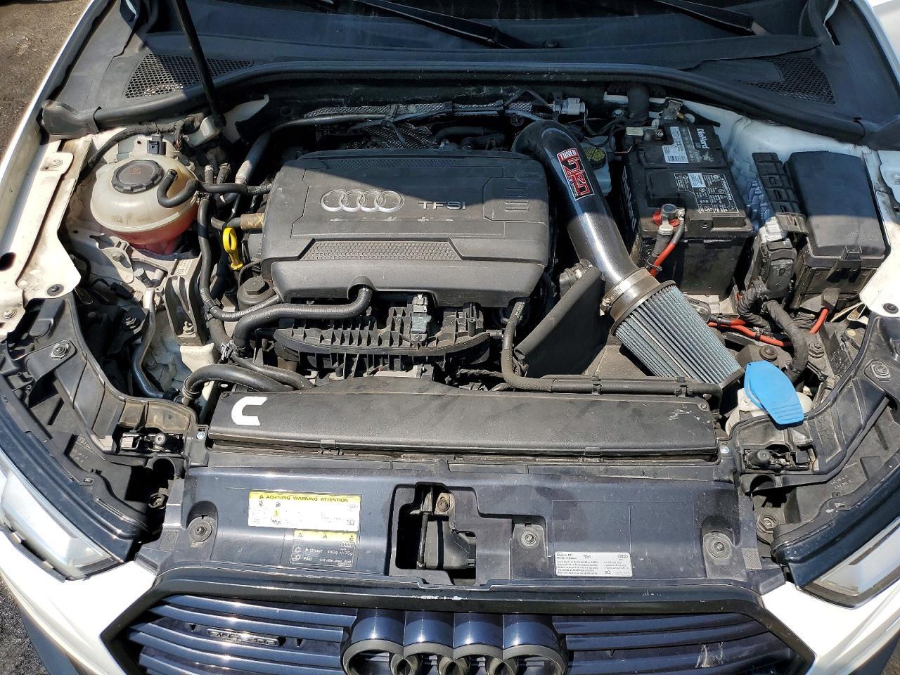 WAUB8GFFXJ1047633 2018 AUDI A3 photo no. 11